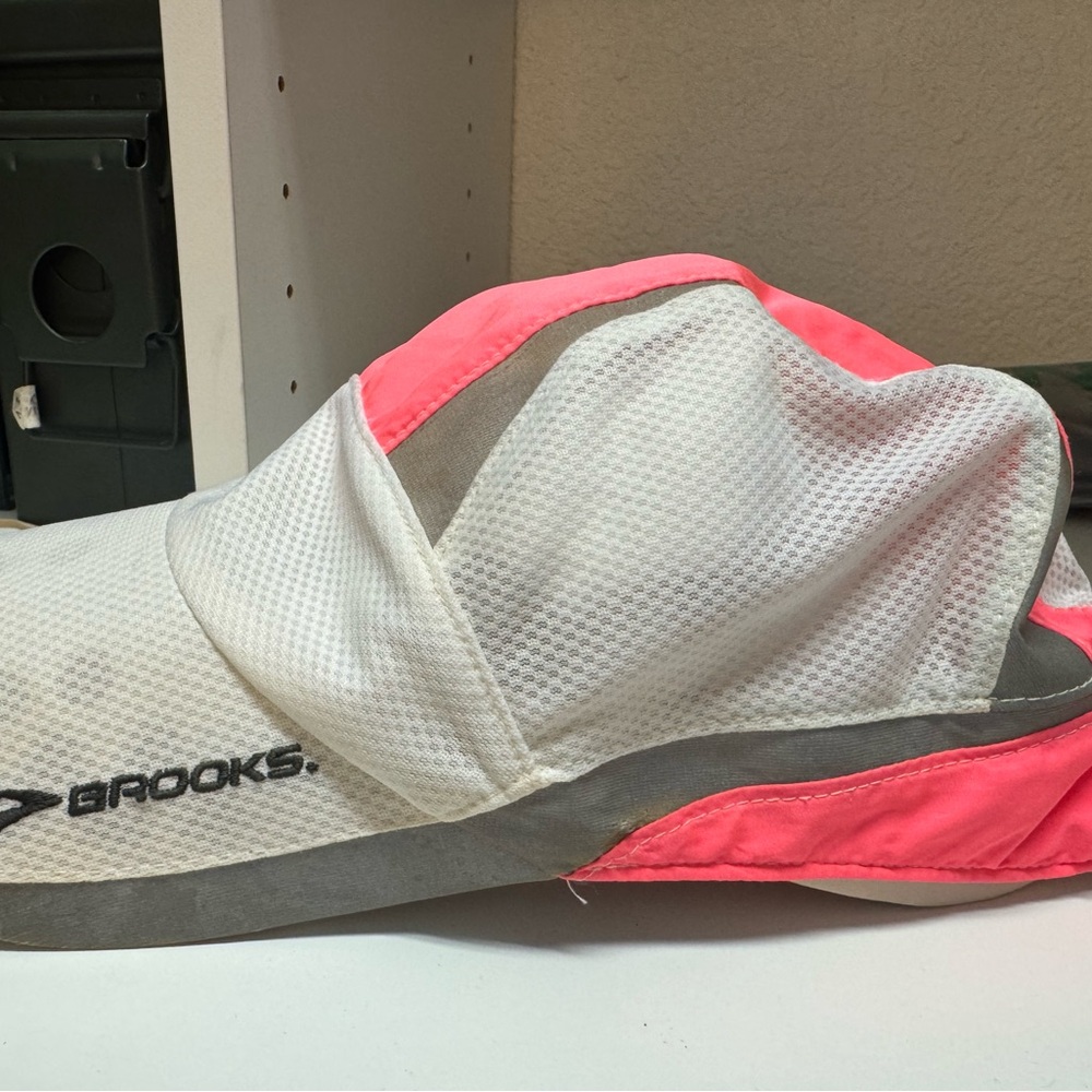 Brooks White and Pink Performance Cap